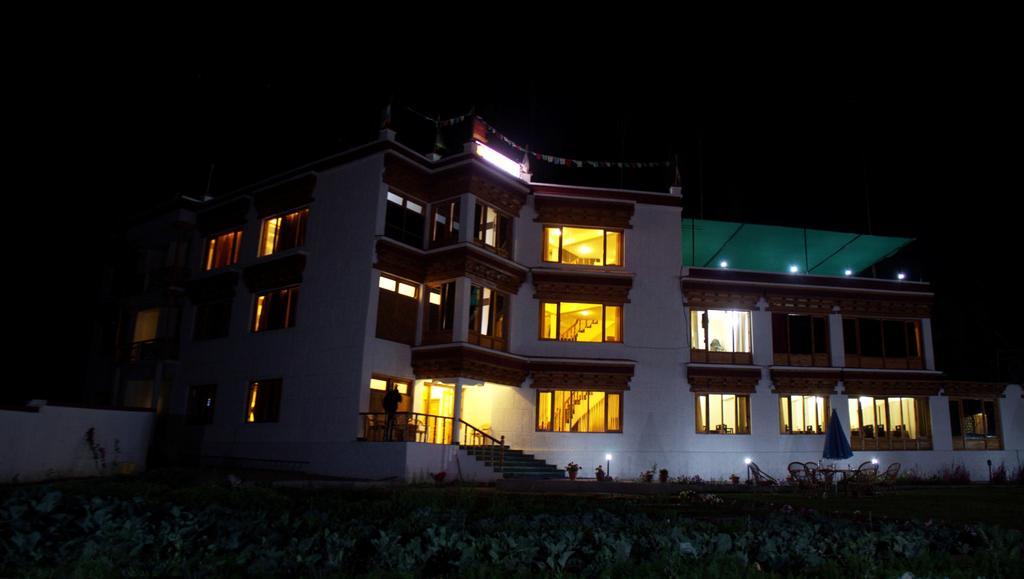 Ladakh Himalayan Retreat Hotel Leh Exterior photo
