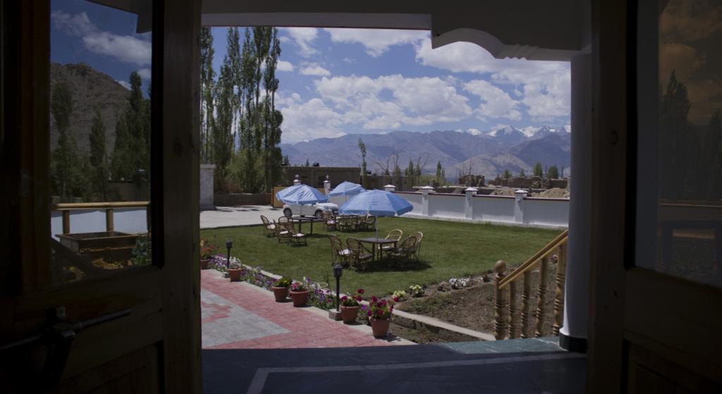 Ladakh Himalayan Retreat Hotel Leh Exterior photo