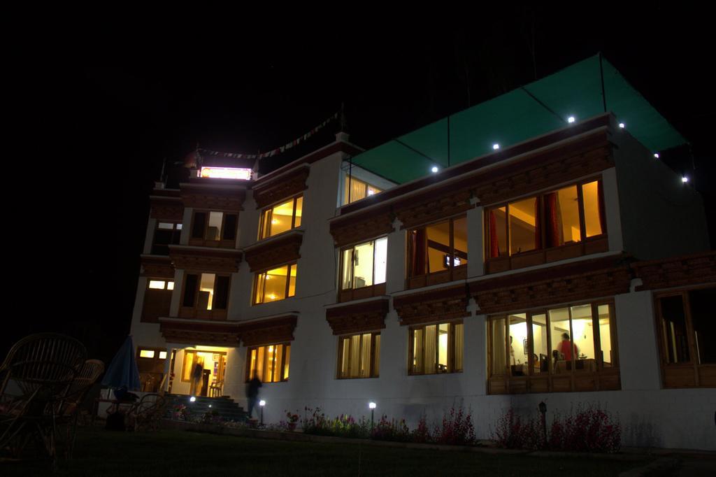 Ladakh Himalayan Retreat Hotel Leh Exterior photo